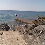 Oda ve Kahvaltı Le Rose 3*