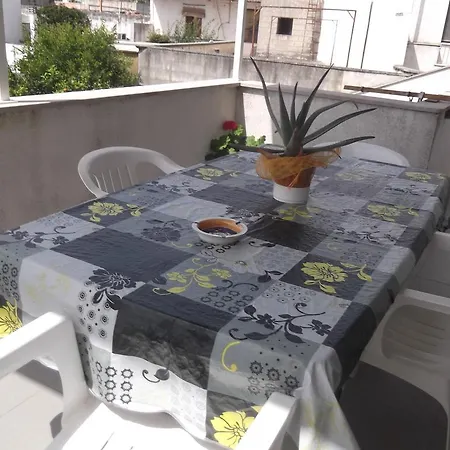 Le Rose לינה וארוחת בוקר ויניאקסטריזי